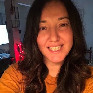 Meet your Posher, Marcela